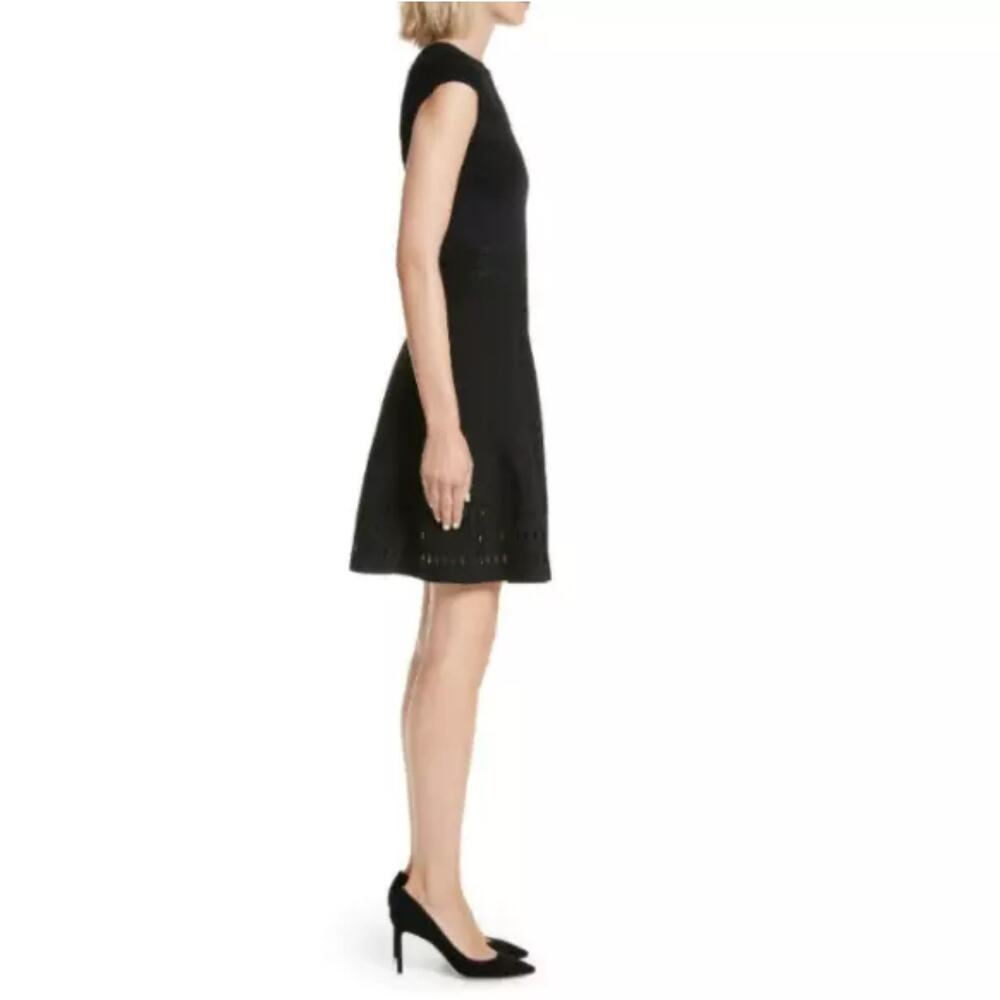TED BAKER AURBRAY Stretch Laser Cut Eyelet Skater Fit & Flare Size 4 (Large) - Picture 3 of 7